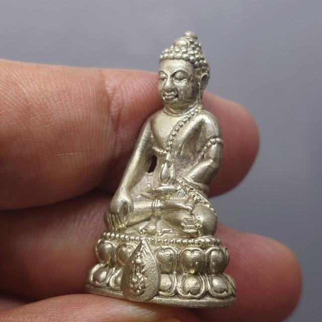 พระกริ่งนวปทุม ภปร เนื้อเงิน วัดปทุมวนาราม พ.ศ.2535 พร้อมกล่องเดิม รับประกันแท้ นิยม สร้างน้อย หายาก รูปที่ 5