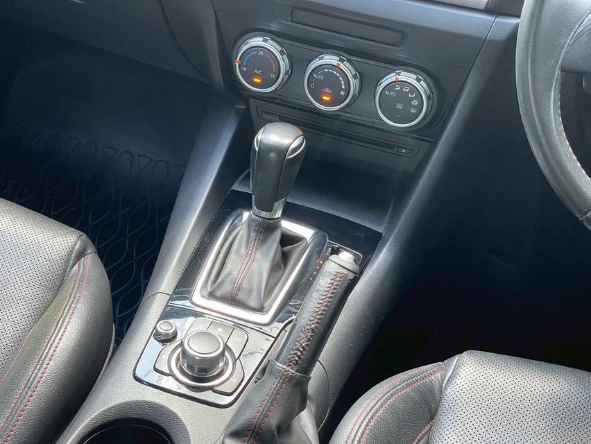 รหัสรถ PJP8545 2015 MAZDA 3 2.0 S 8