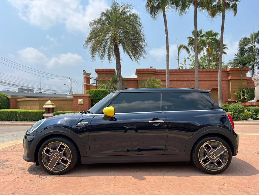 รหัสรถ PJP5272 2021 MINI COOPER ELECTRIC SE รูปที่ 3