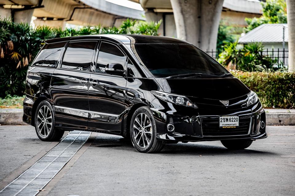 TOYOTA ESTIMA 2.4 AERAS PREMIUM ปี 2015 สีดำ มือเดียวป้ายแดง  4