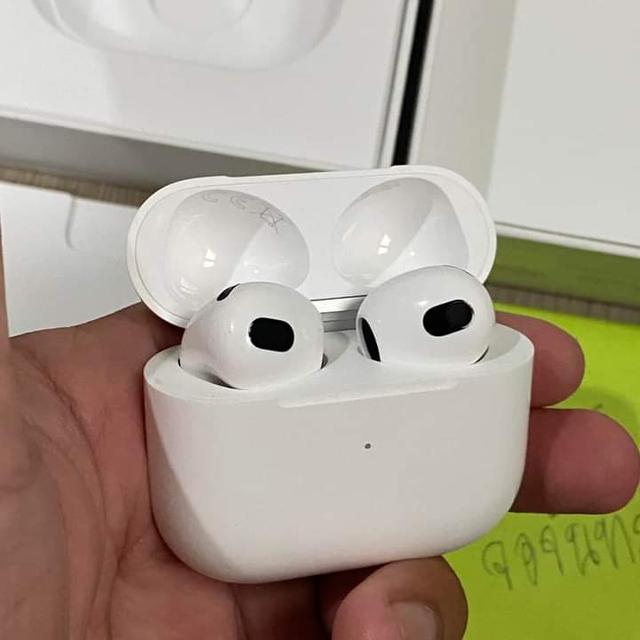 Airpods Gen3 Lightning