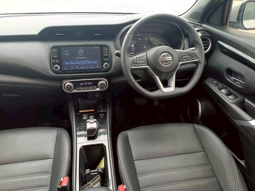 NISSAN Kicks Wagon 4dr V FWD 1.2i Y22 (mnc)สีเทา ออโต้ รถสวยรถบ้านสภาพป้ายแดง 10