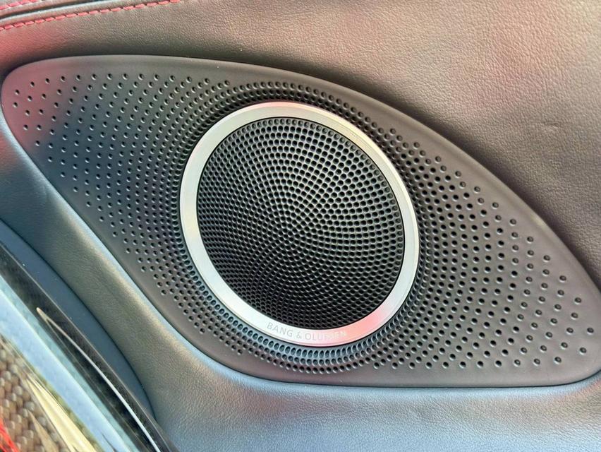 Audi R8 V10 5.2 FSI quattro 2012 รถสปอร์ตซุปเปอร์คาร์ มาพร้อมของแต่งเพียบ 13