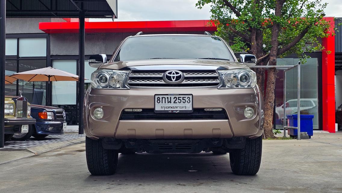 ขายรถ Toyota Fortuner 2.7V LPG ปี 2008 สีน้ำตาล เกียร์ออโต้ รูปที่ 2