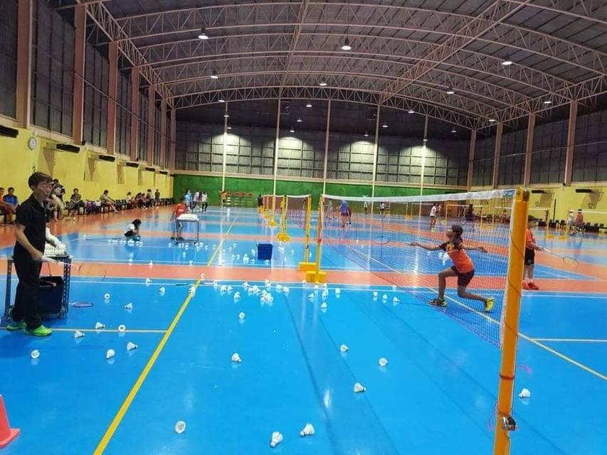 S W คอร์ทสนามแบดมินตัน ติดแอร์ ย่านบางบัวทอง 7