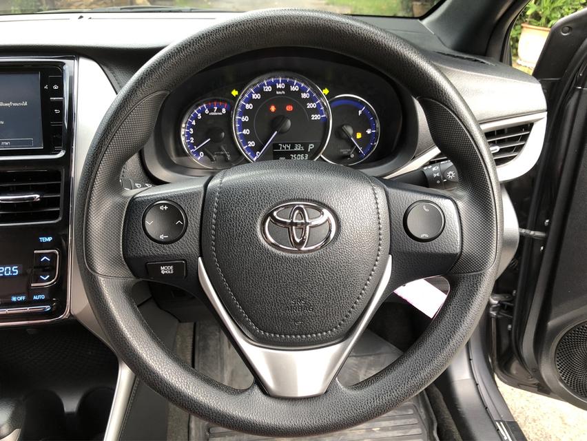 Toyota Yaris Eco 1.2 Mid 2020 รองท็อป แต่งหล่อ ผ่อน 6,xxx ฟรีดาวน์ 18