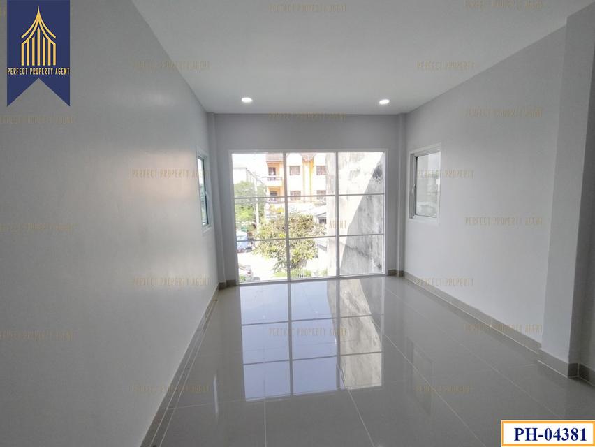 ขาย บ้านเดี่ยวสร้างเอง รีโนเวท พร้อมอยู่ เฉลิมพระเกียรติ ร.9 28 ประเวศ กรุงเทพฯ 15