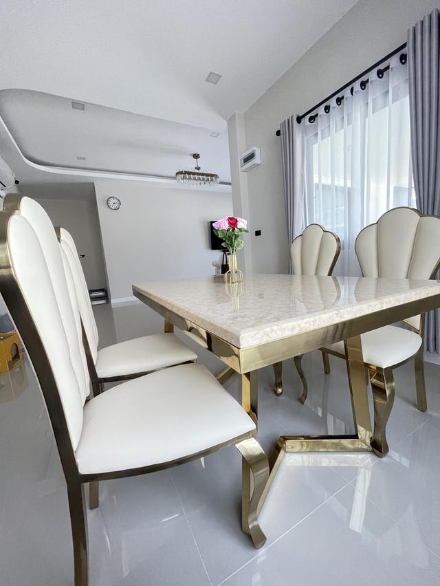 โต๊ะทานข้าว4ที่นั่ง