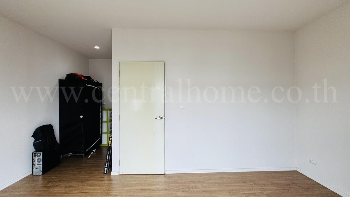 ทาวน์โฮม 3 ชั้น บ้านกลางเมือง รามอินทรา ต้นโครงการ พร้อมอยู่ 6