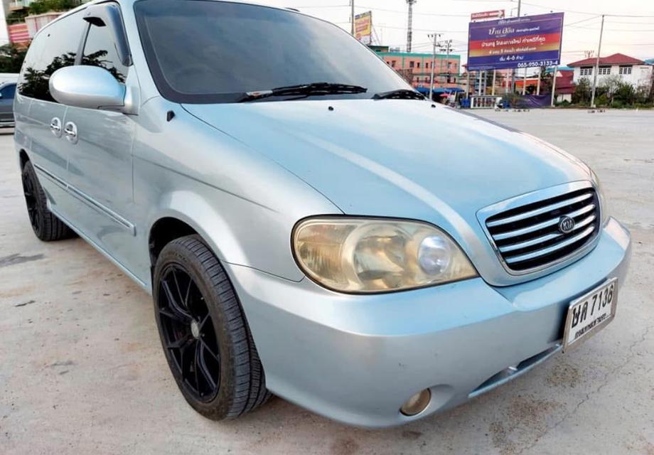 Kia Carnival 2.4 V6 ปี 2002