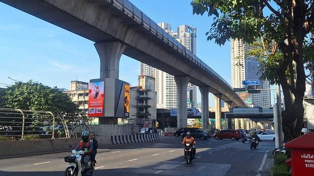 ขายอาคารพาณิชย์ บางรัก สีลม ถนน มเหสักข์ แขวงสุริยวงศ์ เขตบางรัก กรุงเทพมหานคร 8