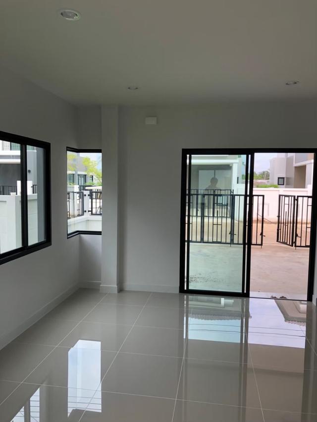 ขายบ้านแฝด 53 ตรว. บ้านฟ้ากรีนเนอรี่ทิวา ปิ่นเกล้า-สาย5 4