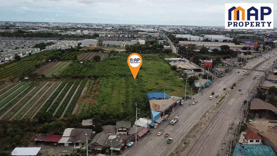 ที่ดินผังเมืองสีแดง ถนนพุทธสาคร 8