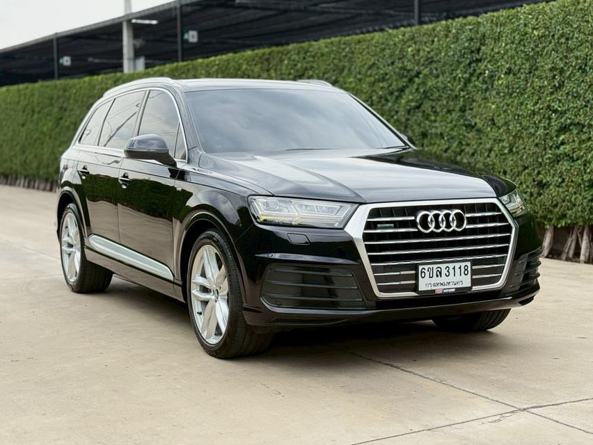 Audi Q7 45 TSFI Quattro (S line) ปี 2017 รถศูนย์ Audi Thailand