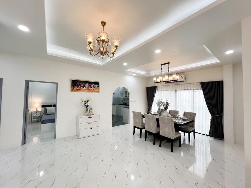 🏡 ขายบ้านเดี่ยวชั้นเดียว – หมู่บ้านรัตนากร 19 ✨ พื้นที่กว้าง 84 ตร.วา 🛏 3 ห้องนอน 🛁 2 ห้องน้ำ 🛋 พร้อมเฟอร์นิเจอร์และของตกแต่งครบ 🔧 เก็บงานและเก็บ 14