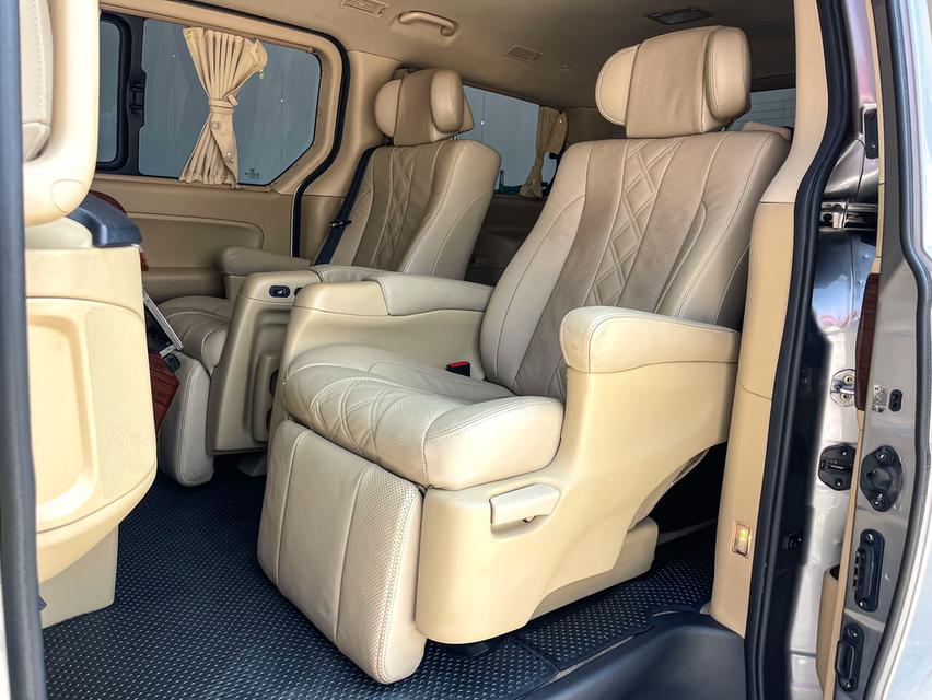 ขาย Hyundai Grand Starex 2.5Vip ปี17 14