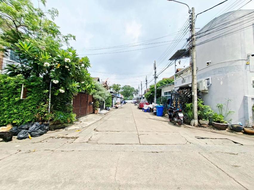 ขายบ้าน 2 ชั้น หมู่บ้านดอนเมืองวิลล่า2 ซอยเพิ่มสิน16 5