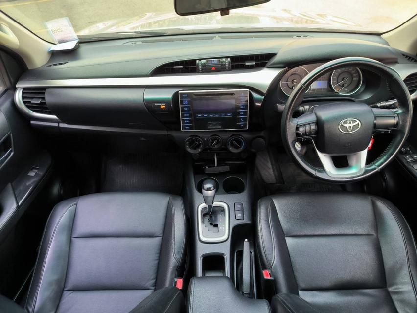 Toyota Revo 2.4 E Prerunner Auto ปี2018 12