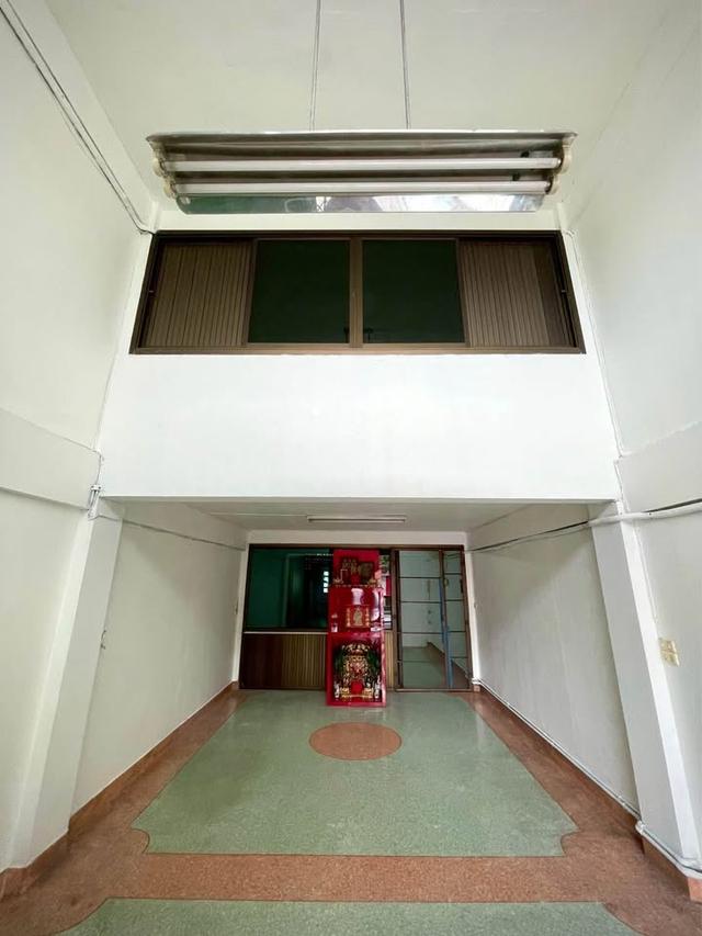 ด่วน! บ้านตึกแถว 4 ชั้น + ดาดฟ้า ทำเลทองย่านบางแค 9