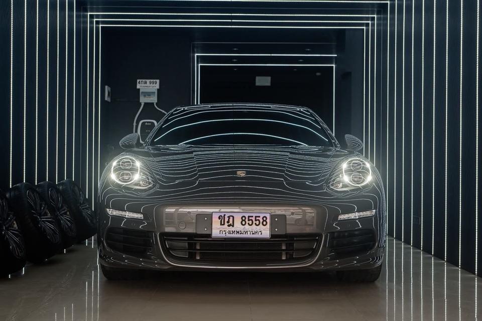 Porsche Panamera 2016