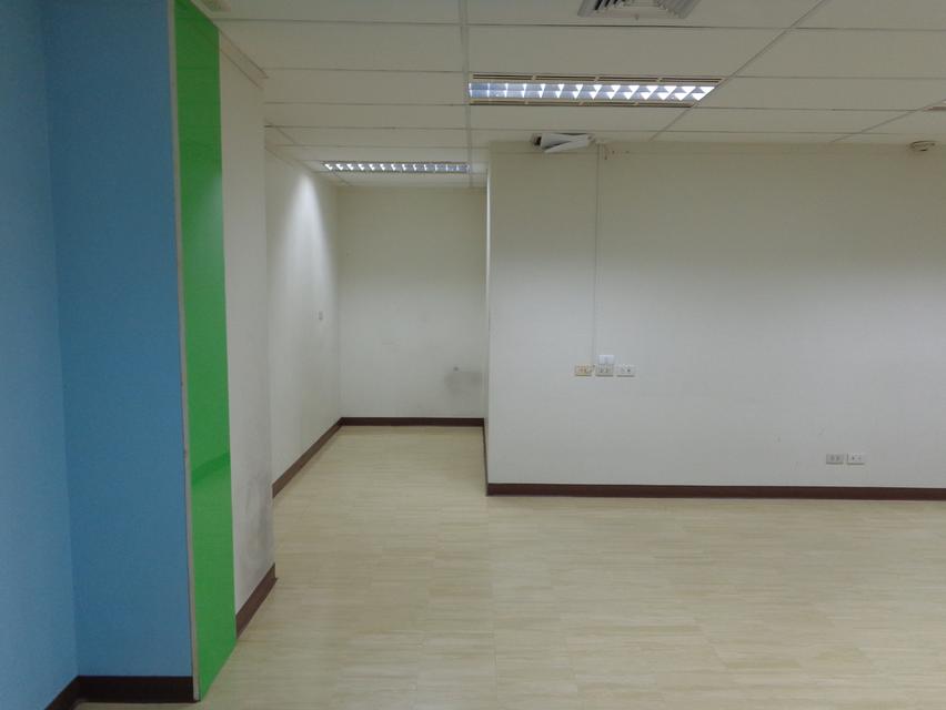 เช่าออฟฟิศ เช่าสำนักงาน KSL TOWER (เค.เอส.แอล ทาวเวอร์) ขนาด 100 – 200 ตร.ม. | ใกล้ BTS & Airport Link พญาไท ทำเลดี เดินทางสะดวก พร้อมเริ่มธุรกิจทันที 6