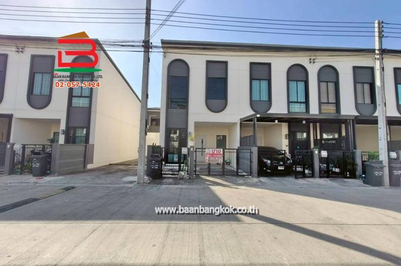 ทาวน์เฮาส์ หมู่บ้าน M Life (เอ็มไลฟ์) สถานีรถไฟฟ้าคูคต เนื้อที่ 18.6 ตรว. ใกล้ BTS คูคต เพียง 8 นาที ถนนลำลูกกา ตำบลลาดสวาย อำเภอลำลูกกา จังหวัดปทุมธา 1