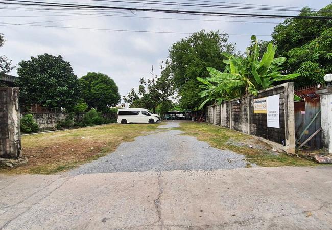 ขายที่ดิน ซอยอรุณอมรินทร์ 39 ถนนอรุณอมรินทร์ บางกอกน้อย กรุงเทพมหานคร 3