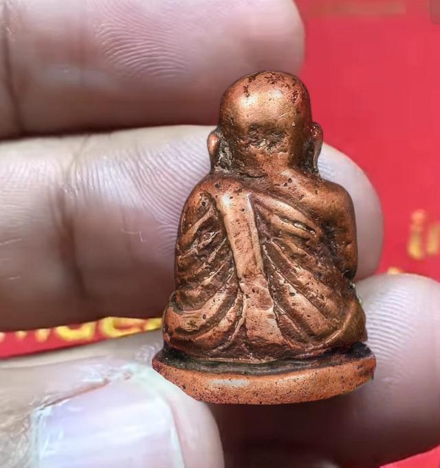 หลวงพ่อเงิน พิมพ์นิยมแท้ 100%  2