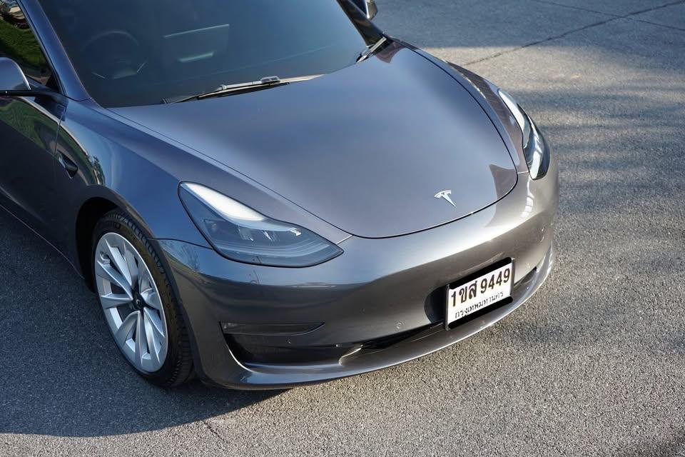 Tesla Model 3 Long Range Sedan  1400000 4