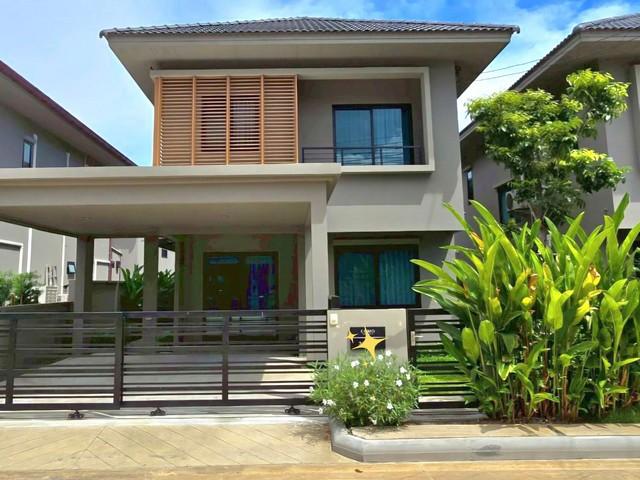 ให้เช่าบ้านเดี่ยว2 ชั้น 42ตรว.ถนน สุขาภิบาล2 ใกล้เมกาบางนา 1