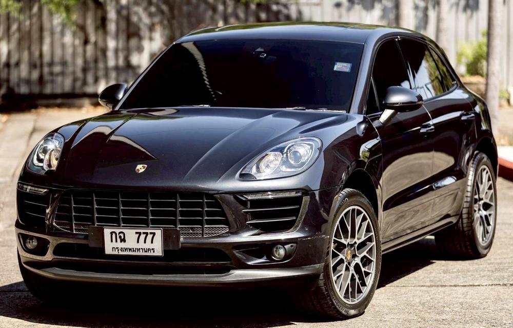 2016 Porsche Macan 2.0