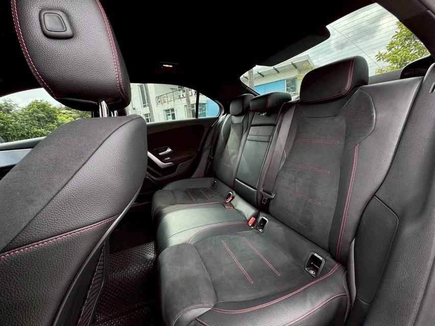 Benz A200 AMG 2022 รถสภาพป้ายแดง แต่ประหยัดไปถึง 1 ล้านบาท 10