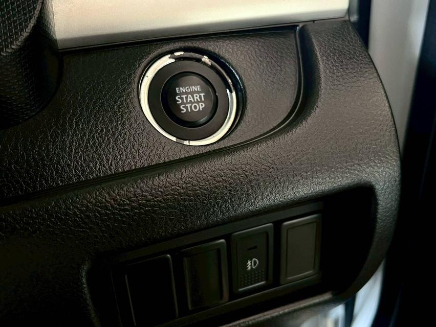 ราคาไม่ถึง 2 แสน! ผ่อนแค่ 4,XXX.- 🚗💨 SUZUKI SWIFT 1.2 GLX ปี 2014 ✨ รูปที่ 19