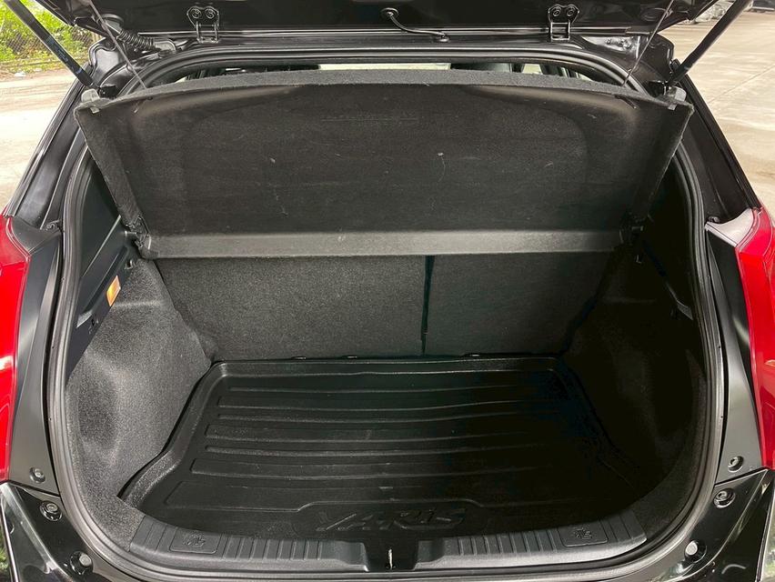 ขาย Toyota Yaris 1.2G ปี15 12