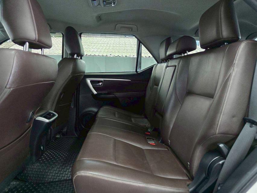 (แจ้งรหัสรถ WMT5652) Toyota Fortuner 2.4V 4WD ปี 2019 รูปที่ 14