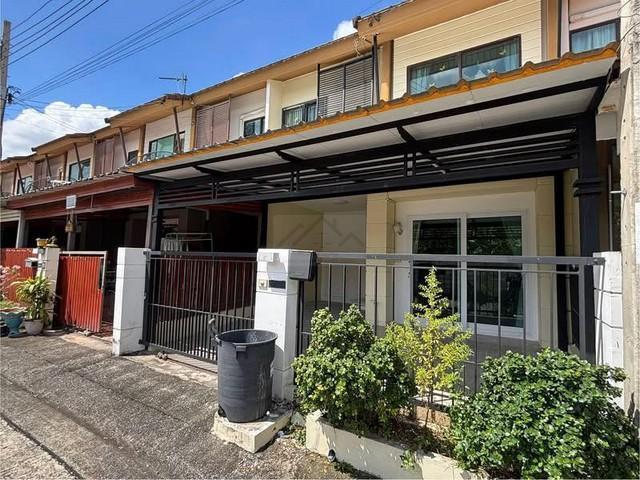 ให้เช่า ทาวน์โฮม 2 ชั้น โครงการ พฤกษาวิลล์ 57 ซอยพัฒนาการ 32 Pruksa Ville 57 Pattanakarn ใกล้ทางด่วน ใกล้ทองหล่อ 1