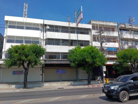 ให้เช่าอาคารพาณิชย์ 3 คูหา ถนนเฉลิมพระเกียรติ ร.9 สวนหลวง อุดมสุข ประเวศ อ่อนนุช บางนา พัฒนาการ ศรีนครินทร์ 1