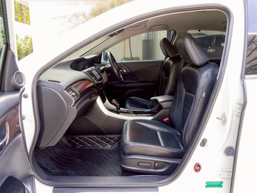 Honda Accord 2.0El ปี16 16