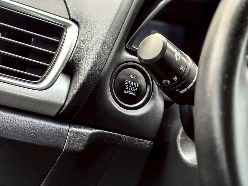 รหัสรถ CBLX2584 ✨ Mazda3 2.0S Sport ปี 2015 (จดปี 2016) 19