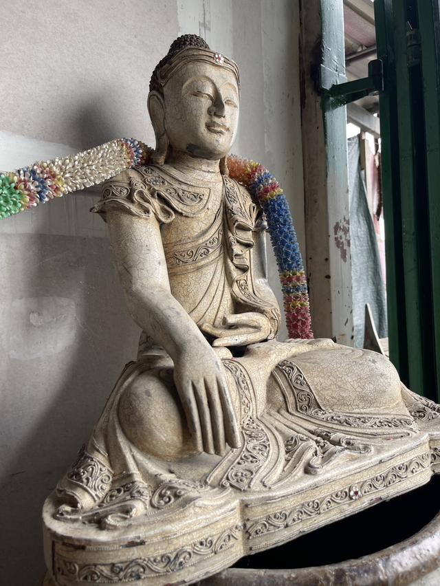 พระไม้มัณฑะเลย์ พระพุทธรูปไม้ หน้าตัก14นิ้ว พระไม้โบราณ ศิลปะพม่า