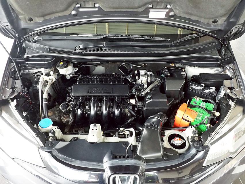 รหัสรถ KCY7890 HONDA JAZZ GK 1.5V PLUS AUTO ปี 2015 13
