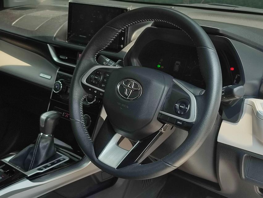 Toyota Veloz 1.5 Premium ปี 2022 5