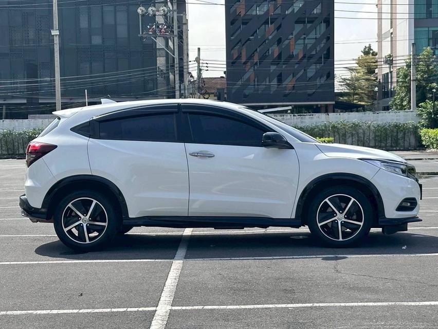 รหัสรถ QT8105 Honda HRV 1.8 RS เกียร์ Auto สีขาวมุก ตัวTop ปี 2019 (MNC) 6