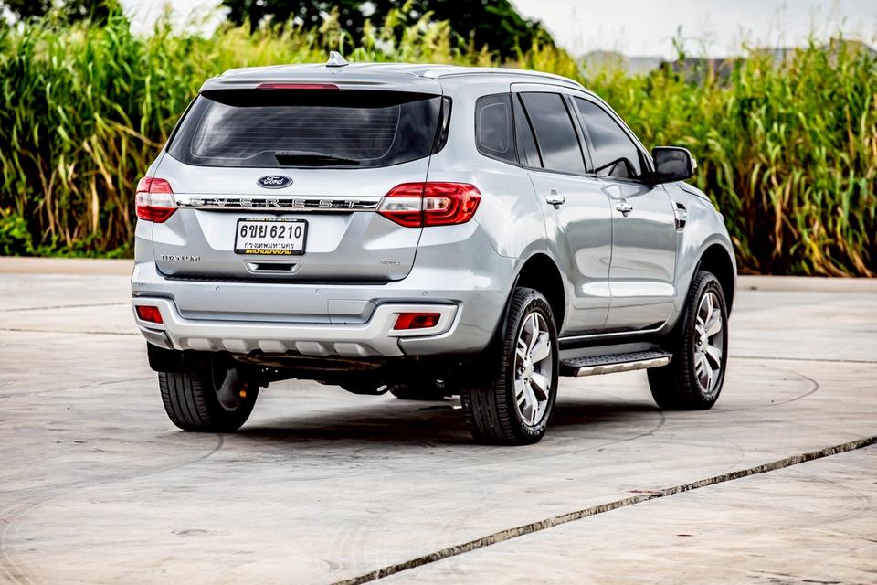 รหัสรถ GT6210 Ford Everest 2.2 Titanium Sunroof ปี 2017
