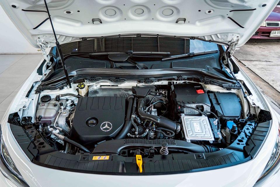 รหัสรถ NP4142 รุ่นรถ : BENZ GLA200 AMG FACELIFTปีรถ : 2025 17
