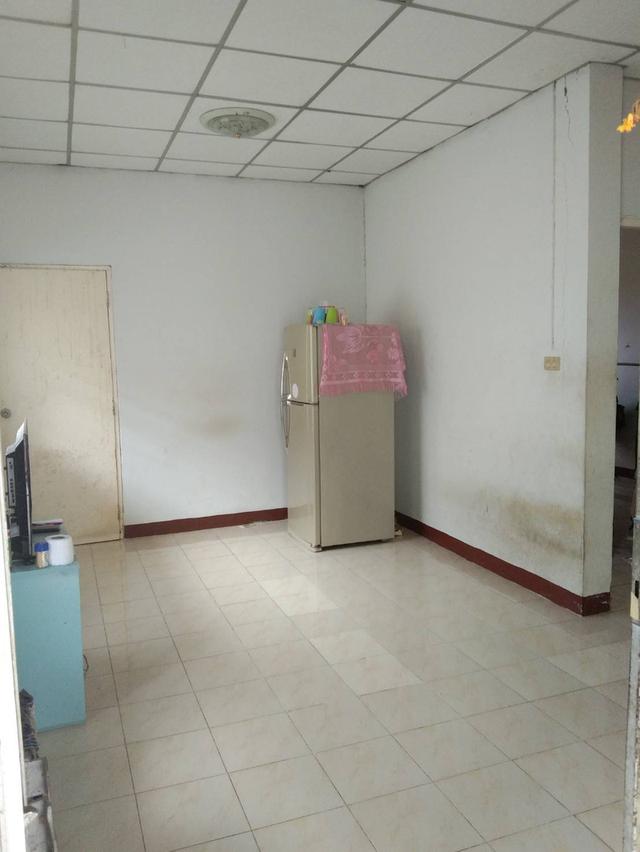 บ้านแฝดชั้นเดียวเนื้อที่ 28 ตรว. 2