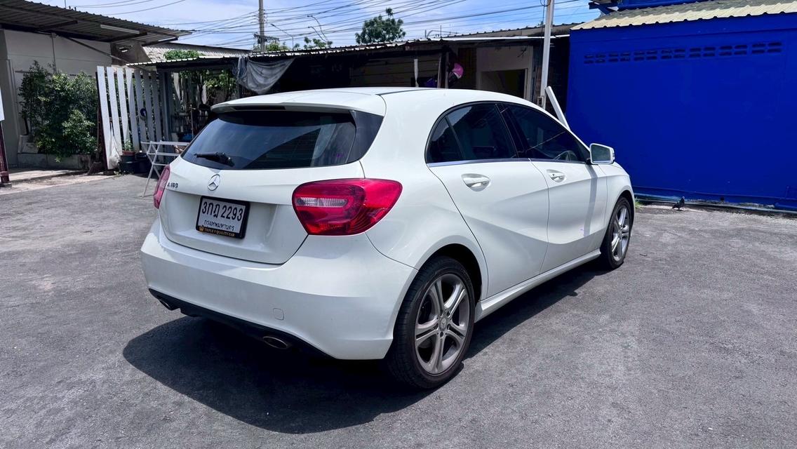 รหัสรถ TPV2293 🎊 Mercedes Benz A180 🎊 2013