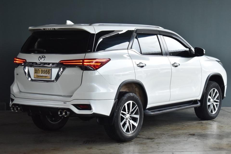 Toyota Fortuner 2.8 2WD ปี 2017 รหัส BM9966 2