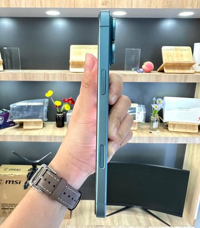 ขายมือถือ iPhone 16 plus สีเขียว 6