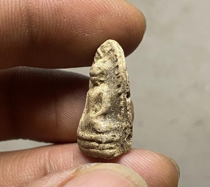 พระรอด กรุวัดมหาวันจังหวัดลำพูน พิมพ์ที่6 สวยแชมป์ รูปที่ 2